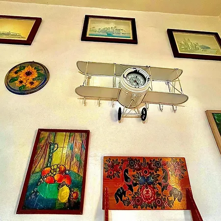 Triple In Beautiful Maltese Townhouse Maison d'hôtes Sliema